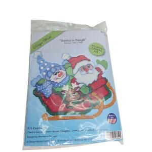 Design Works Plastic Canvas Kit #3349 Santa in Sleigh 11.5" x 13.5"  3349 New
